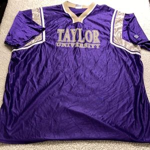 Authentic Taylor University basketball warm up shirt